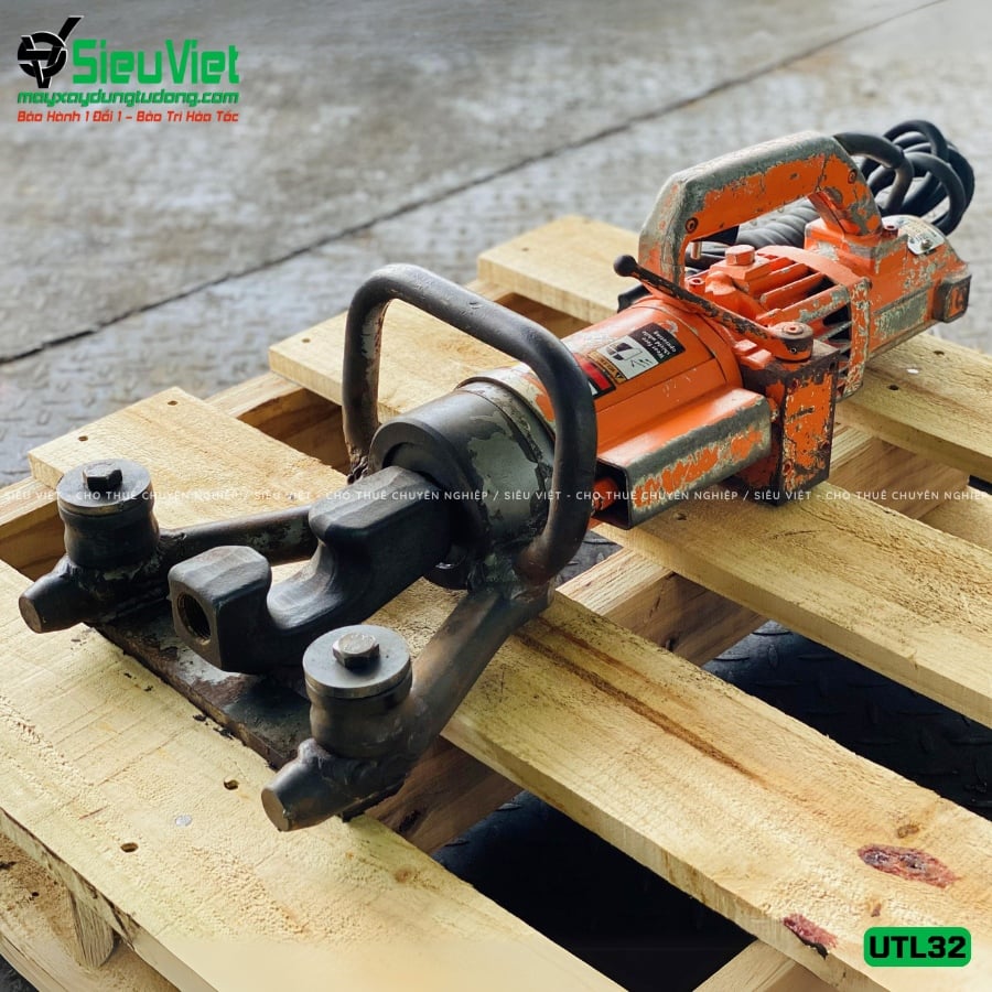 (Cũ) Máy uốn sắt thủy lực cầm tay phi 28mm UTL32 Nhật Bản - Điện 220v, 1 Pha