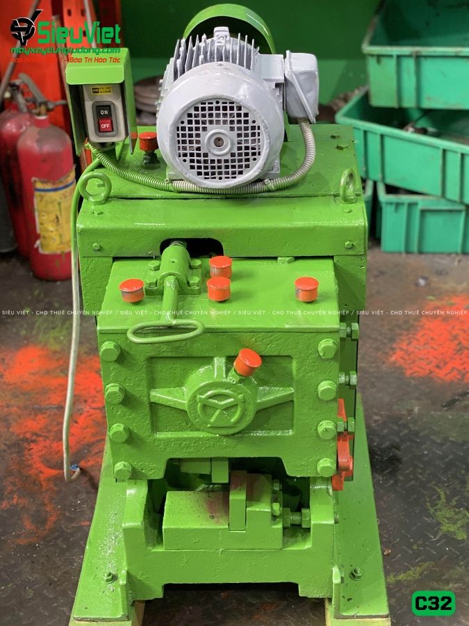 Thuê Tháng Máy cắt sắt phi 10-32mm C32 Nhật Bản - Điện 380V, 3 Pha