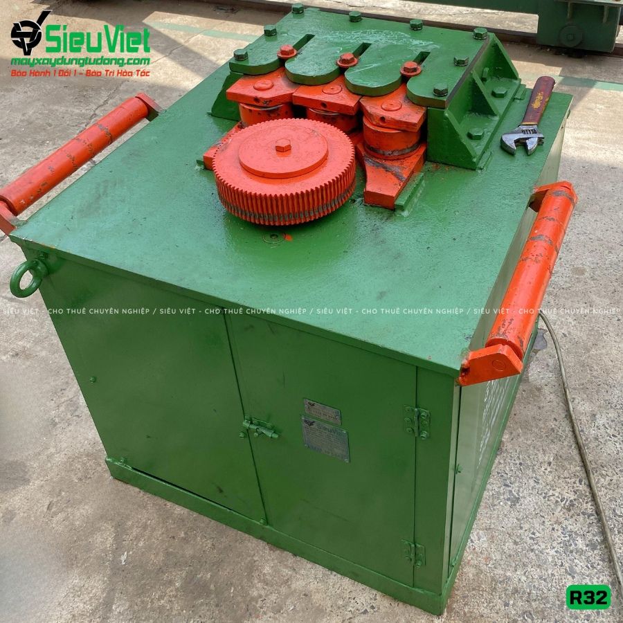(Cũ) Máy uốn đai tròn R32 Việt Nam - Điện 380v, 3 Pha