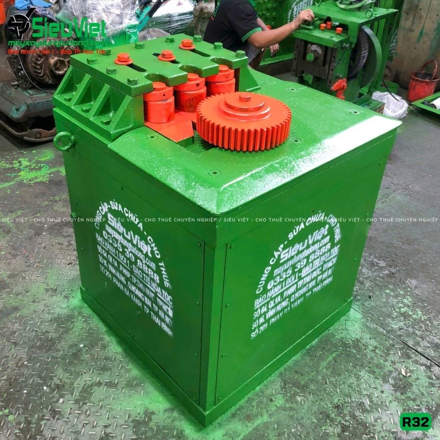 (Cũ) Máy uốn sắt tròn R32 Nhật Bản - Điện 380v, 3 Pha