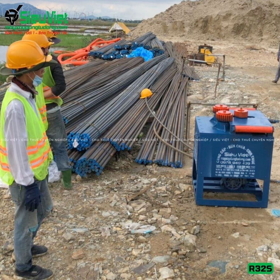 Máy uốn đai tròn phi 28 R32S Việt Nam - Điện 380v, 3 Pha