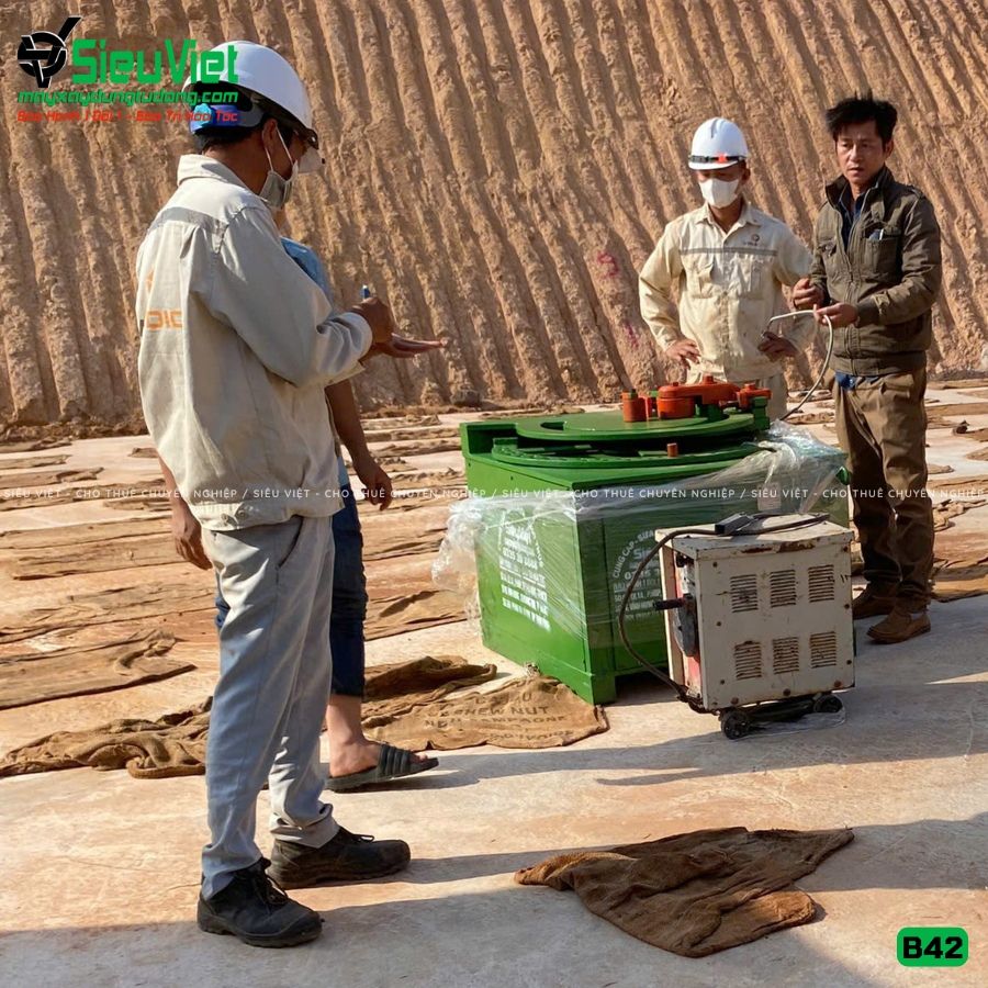 Thuê Tháng Máy uốn sắt phi 10-36mm B42 Nhật Bản - Điện 380V, 3 Pha