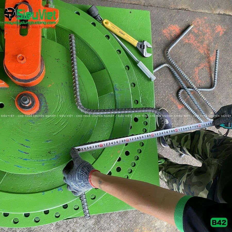 Thuê Tháng Máy uốn sắt phi 10-36mm B42 Nhật Bản - Điện 380V, 3 Pha