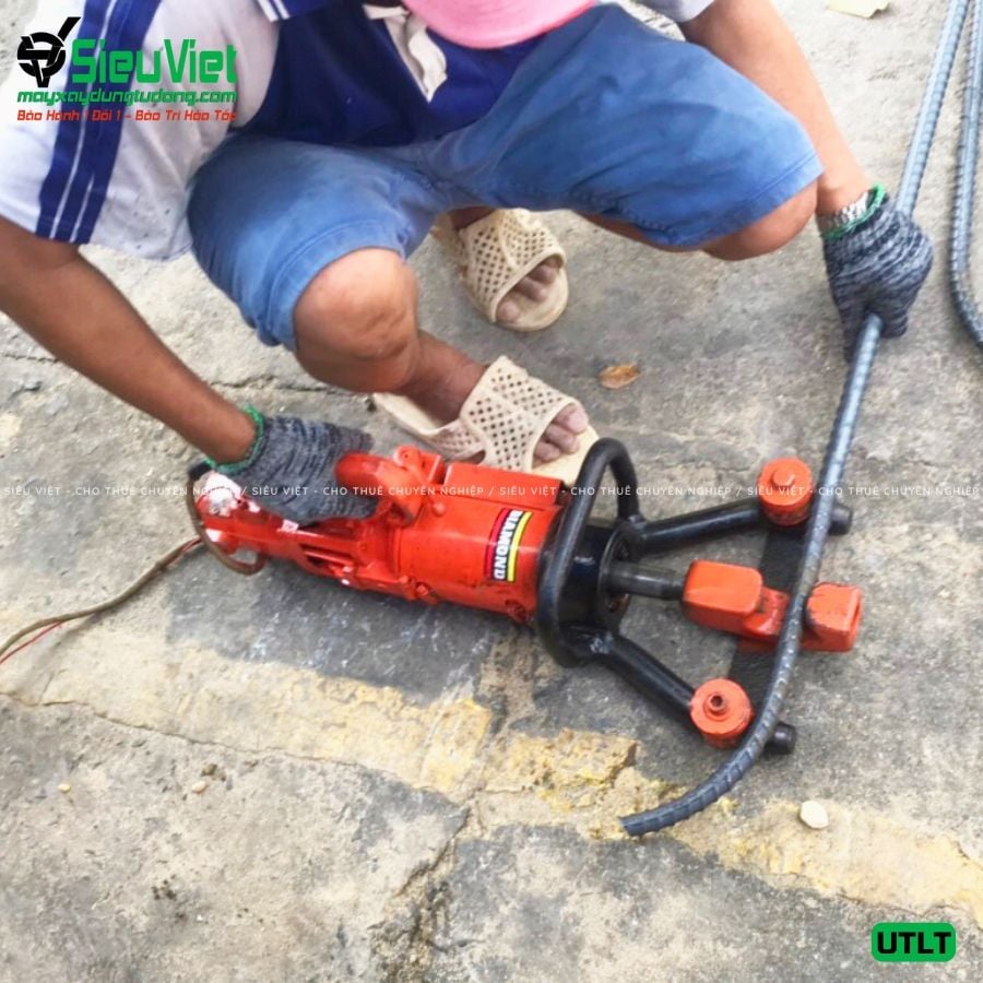 Cho thuê máy uốn sắt thuỷ lực cầm tay giá tốt - Máy sẵn kho, giao trong ngày
