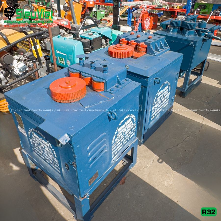 Thuê Tháng Máy uốn tròn sắt phi 12-32mm R32, R32S Nhật Bản (Điện 380V, 3 Pha)