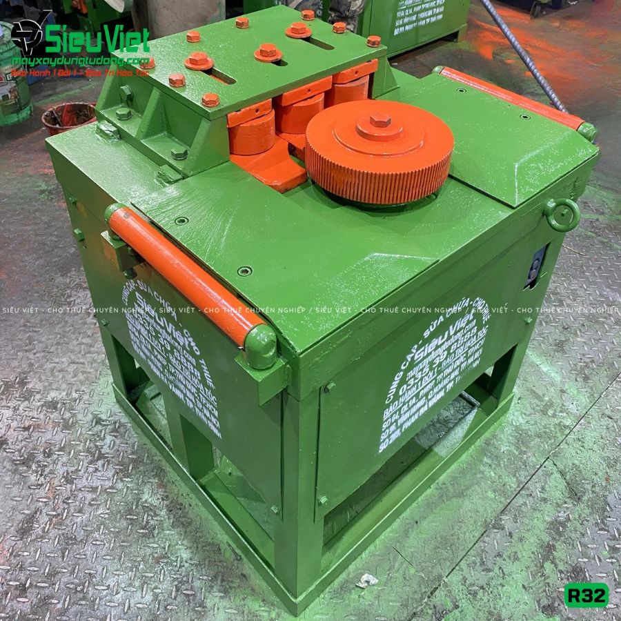 Thuê Tháng Máy uốn tròn sắt phi 12-32mm R32, R32S Nhật Bản (Điện 380V, 3 Pha)