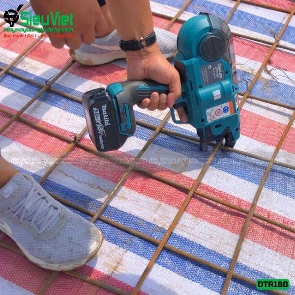 Máy buộc đai thép Makita - DTR180
