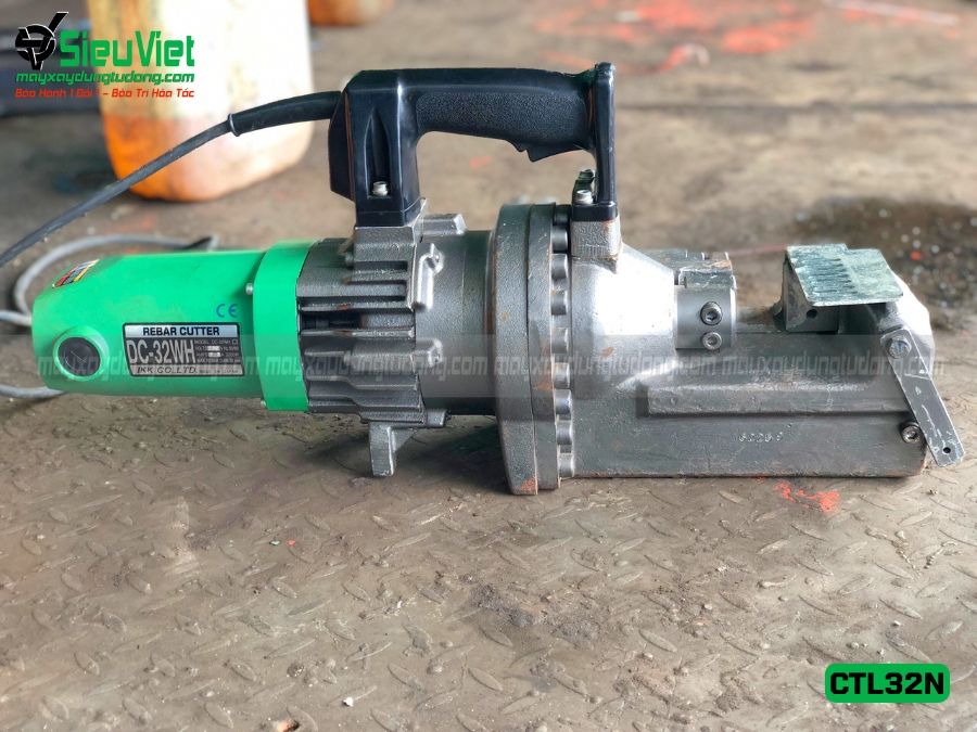 (Cũ) Máy cắt sắt cầm tay phi 32 CTL32N Nhật Bản (Điện 220V, 1 Pha) - Loại 2
