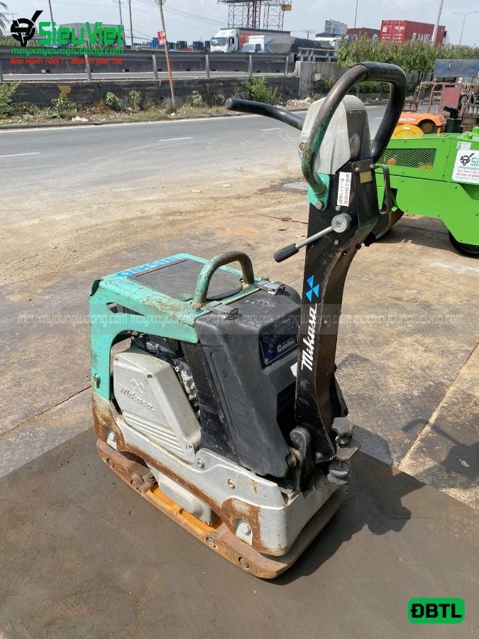 Cũ, Loại 1 - Máy đầm bàn thuỷ lực DBTL34 300-400Kg - Dầu diesel