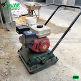 (Cho Thuê Tháng) Máy đầm bàn trên 80Kg DB8 Nhật Bản - Động cơ xăng