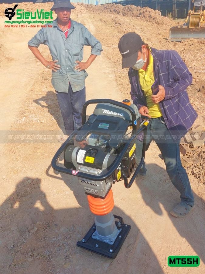Máy đầm cóc MT55H Mikasa Nhật Bản (Xăng)
