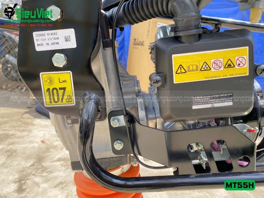 Máy đầm cóc MT55H Mikasa Nhật Bản (Xăng)