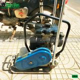 (Cho Thuê Tháng) Máy đầm bàn dưới 50Kg DB4 Nhật Bản - Động cơ xăng