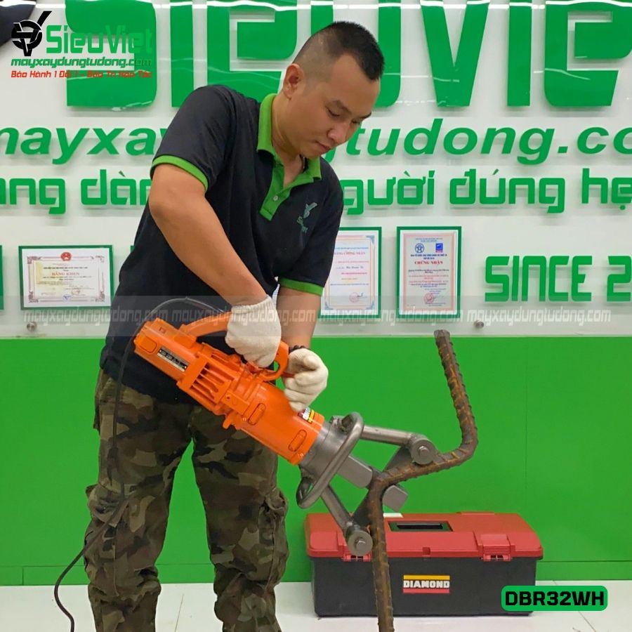 Máy uốn sắt cầm tay 32mm DBR-32WH Diamond Nhật Bản