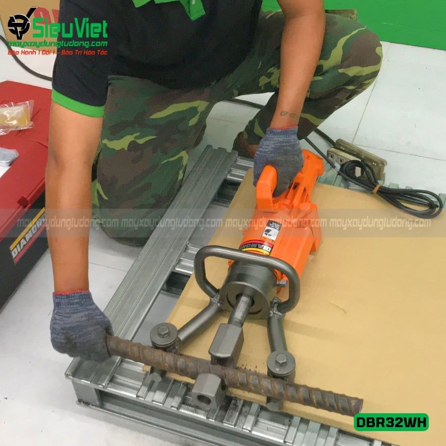 Máy uốn sắt cầm tay 32mm DBR-32WH Diamond Nhật Bản