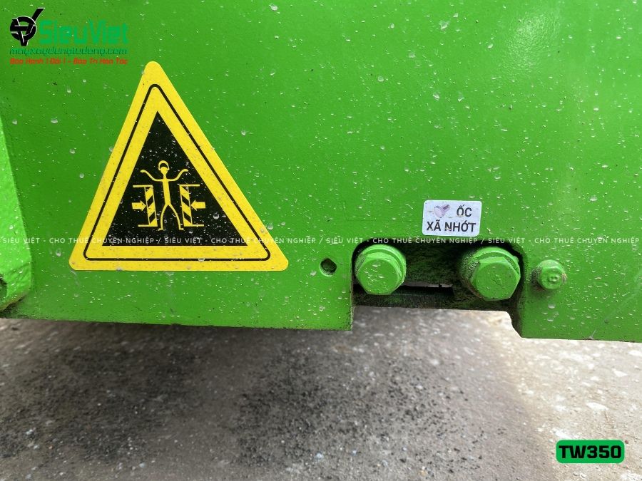 Xe lu rung nhỏ 2.5 tấn Sakai TW350-1 Nhật Bản (Năm 2000)