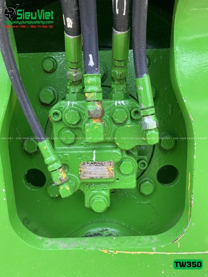 Xe lu rung nhỏ 2.5 tấn Sakai TW350-1 Nhật Bản (Năm 2000)