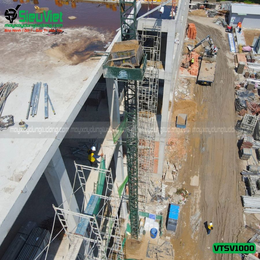 Cho thuê vận thăng Cao 21M 1000kg VTSV1000 - Điện 380v, 3 pha