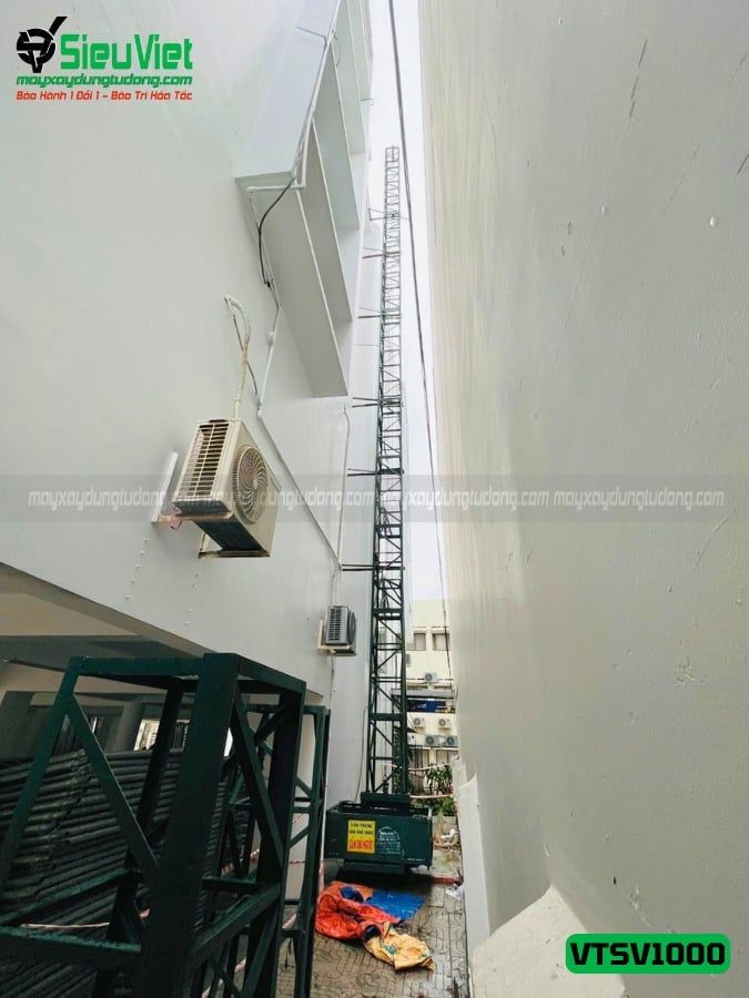 Cho thuê vận thăng Cao 30M 1000kg VTSV1000 - Điện 380v, 3 pha