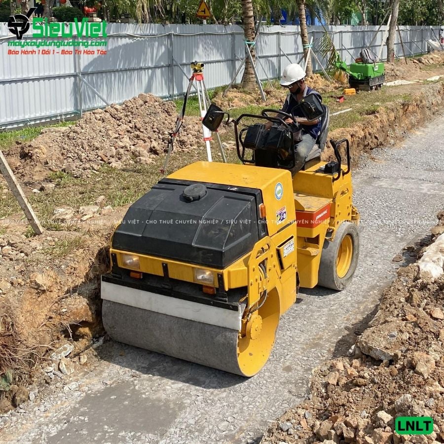 Cho thuê xe lu rung nhỏ 1>7 tấn - Giá tốt, giao nhanh trong ngày