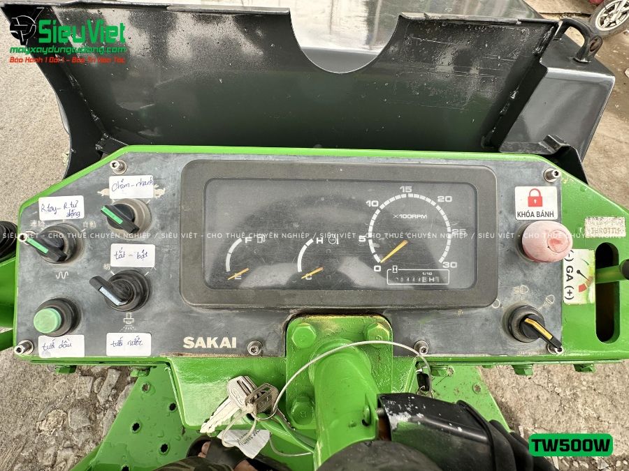 Xe lu rung nhỏ 3.3 tấn Sakai TW500W-1 Nhật Bản (VTW1520579)