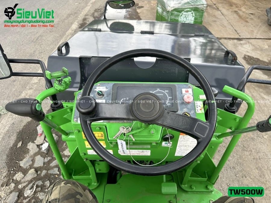 Xe lu rung nhỏ 3.3 tấn Sakai TW500W-1 Nhật Bản (VTW1520579)