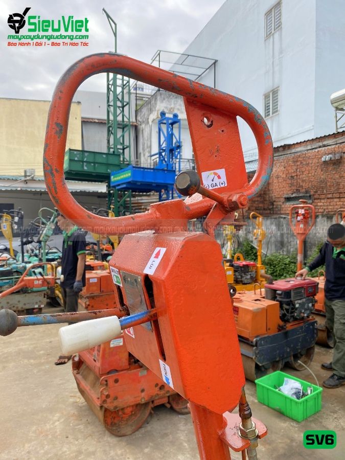 Xe lu dắt tay 550Kg Sakai SV6 Nhật Bản