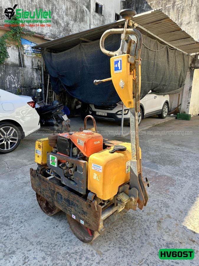 Lu dắt tay 640Kg Sakai HV60ST Nhật Bản - Máy Xây Dựng Siêu Việt