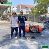 (Cho Thuê Tháng) Xe lu dắt tay 650Kg Nhật Bản - Động cơ Diesel