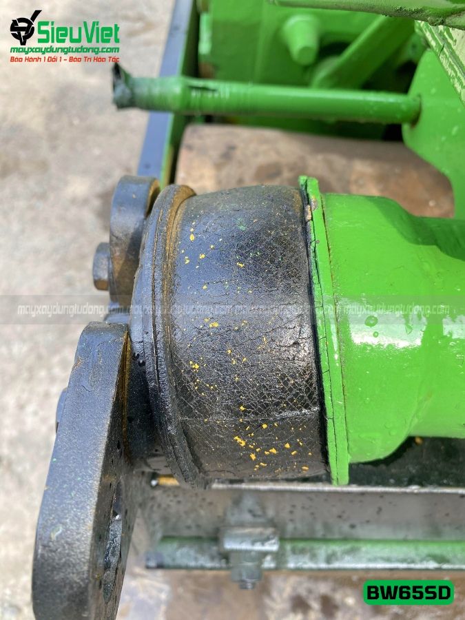 Xe lu rung dắt tay 700Kg Bomag BW65SD Đức
