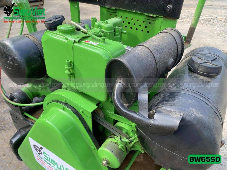 Xe lu rung dắt tay 700Kg Bomag BW65SD Đức