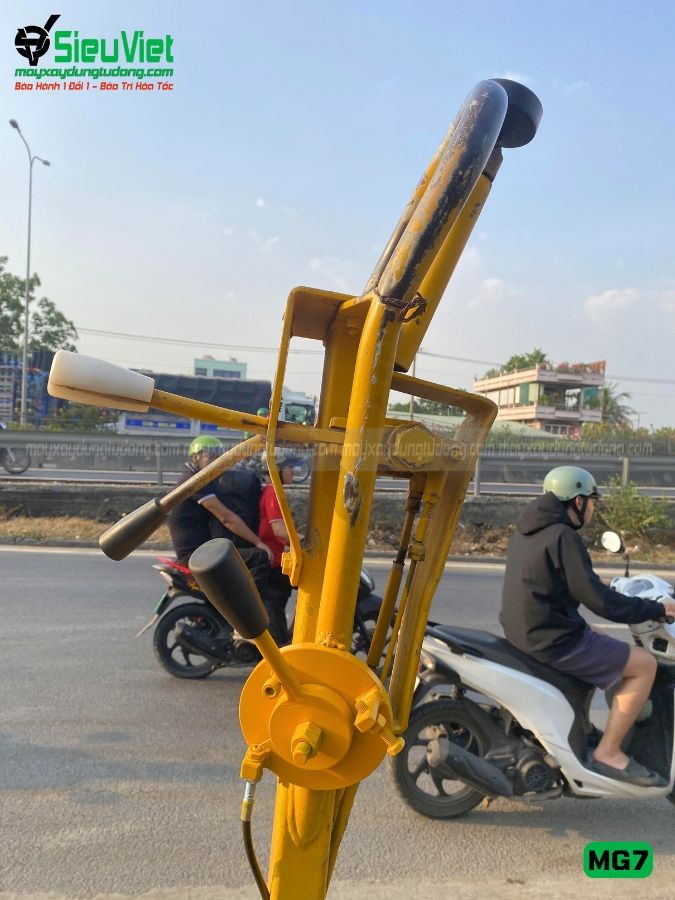 Xe lu rung dắt tay 700Kg Meiwa MG7 Nhật Bản