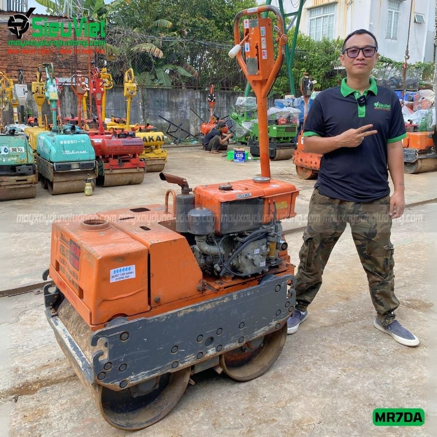 Xe lu rung dắt tay 750Kg Mikasa MR7DA Nhật Bản (W2384)