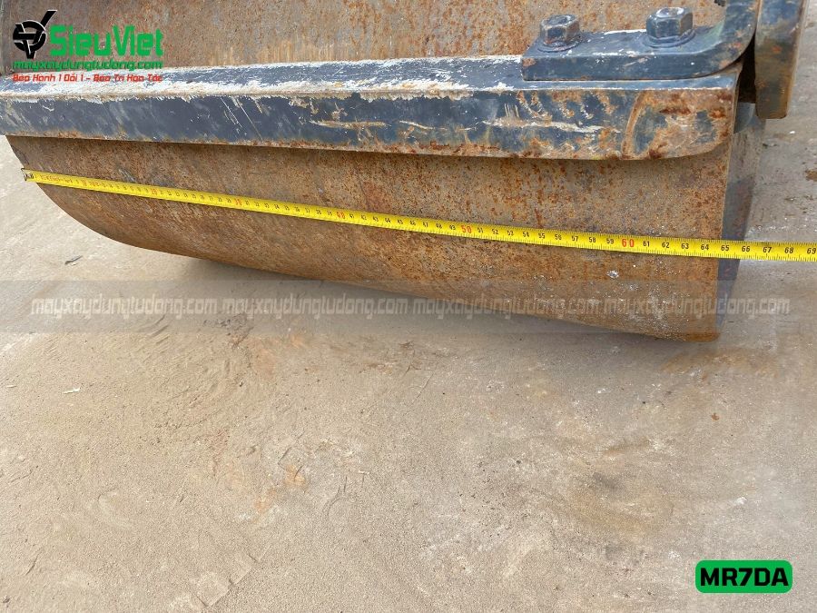 Xe lu rung dắt tay 750Kg Mikasa MR7DA Nhật Bản (W2384)