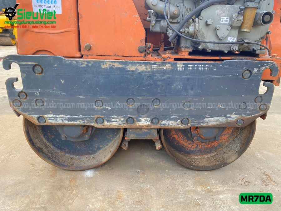 Xe lu rung dắt tay 750Kg Mikasa MR7DA Nhật Bản (W2384)