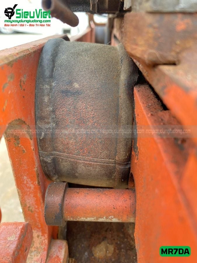 Lu rung dắt tay 750Kg Mikasa MR7DA Nhật Bản (V2190)