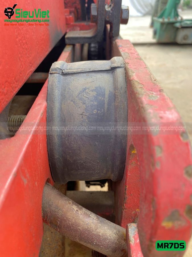 Xe lu rung dắt tay 750Kg Mikasa MR7DS Nhật Bản