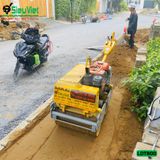 (Cho Thuê Tuần) Xe lu dắt tay 800Kg Nhật Bản - Động cơ Diesel