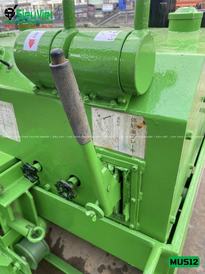 Xe lu rung nhỏ 1.2 Tấn Meiwa MUS12 Nhật Bản (495)