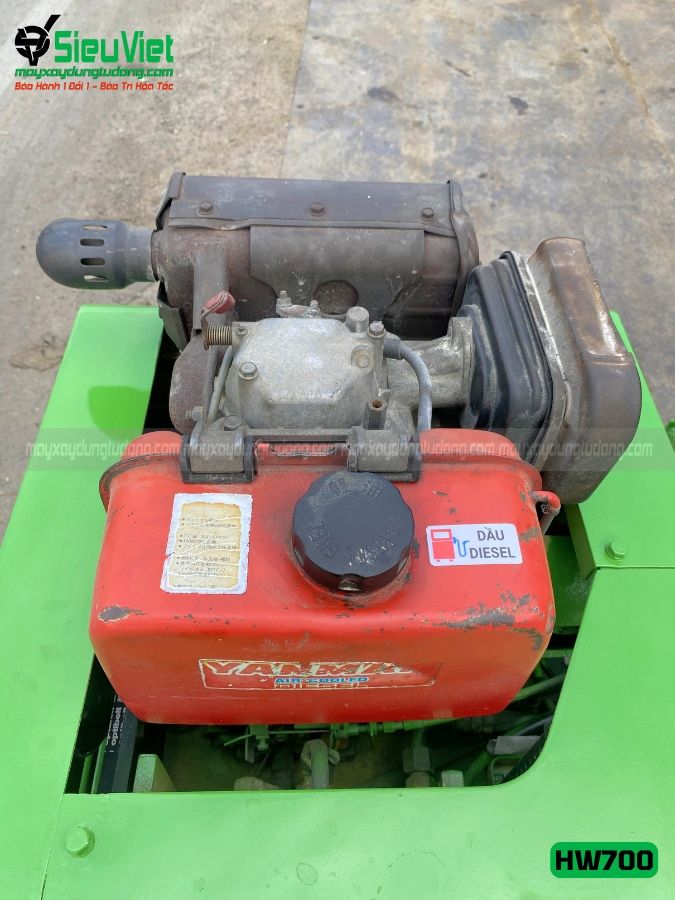 Xe lu rung 1 tấn Sakai HW700 Nhật Bản