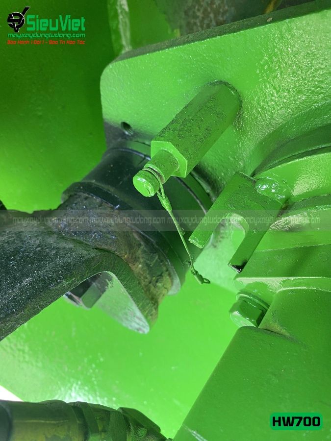 Xe lu rung 1 tấn Sakai HW700 Nhật Bản