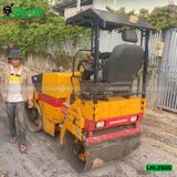 (Cho Thuê Tuần) Xe lu rung 2.5 tấn Thụy Điển - Động cơ Diesel