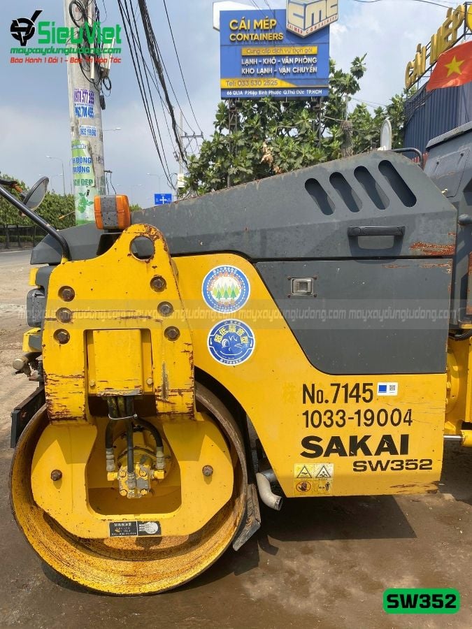 Xe lu rung nhỏ 2.8 tấn Sakai SW352 Nhật Bản (VSW3010160)