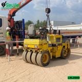 (Cho Thuê Tuần) Xe lu rung 2 tấn Thụy Điển - Động cơ Diesel