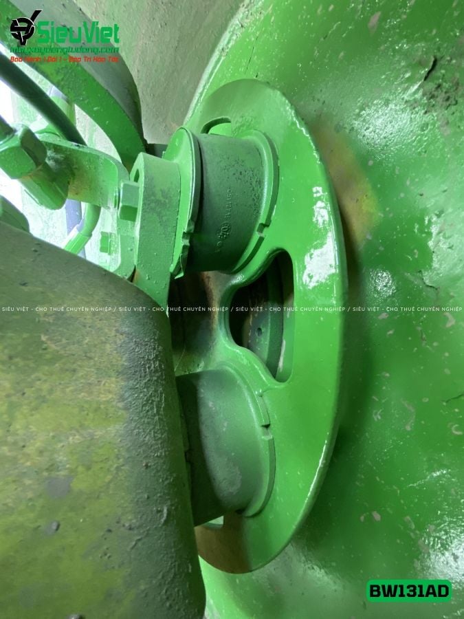 Xe lu rung nhỏ 4 tấn Bomag BW131AD-2 Đức (01513)