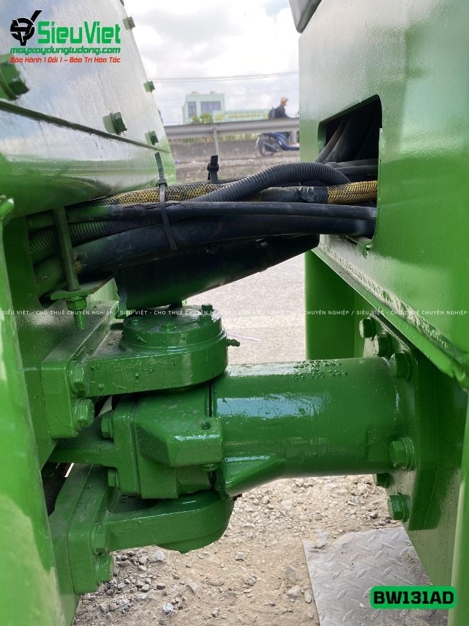 Xe lu rung nhỏ 4 tấn Bomag BW131AD-2 Đức (01513)