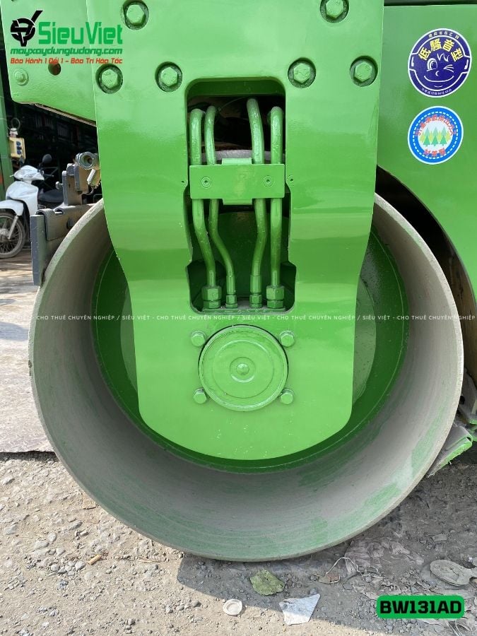 Xe lu rung nhỏ 4 tấn Bomag BW131AD-2 Đức (01513)