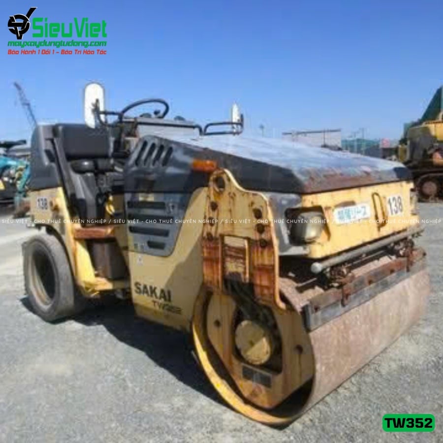 Xe lu rung nhỏ 2.5 tấn Sakai TW352 Nhật Bản