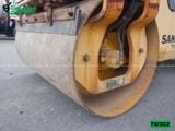 Xe lu rung nhỏ 2.5 tấn Sakai TW352 Nhật Bản