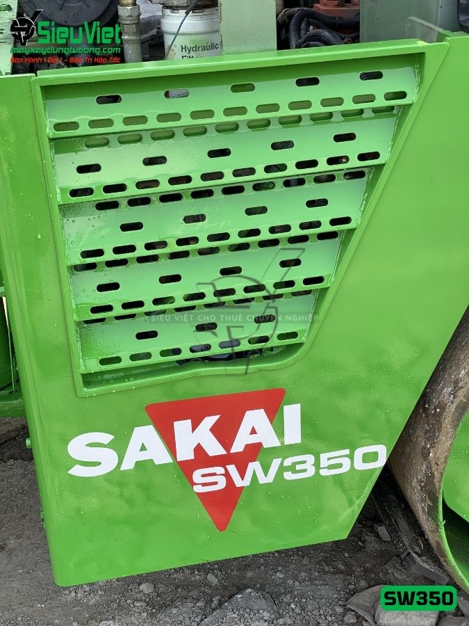 Xe lu rung nhỏ 2.8 tấn Sakai SW350-1 Nhật Bản (VSW1410493)